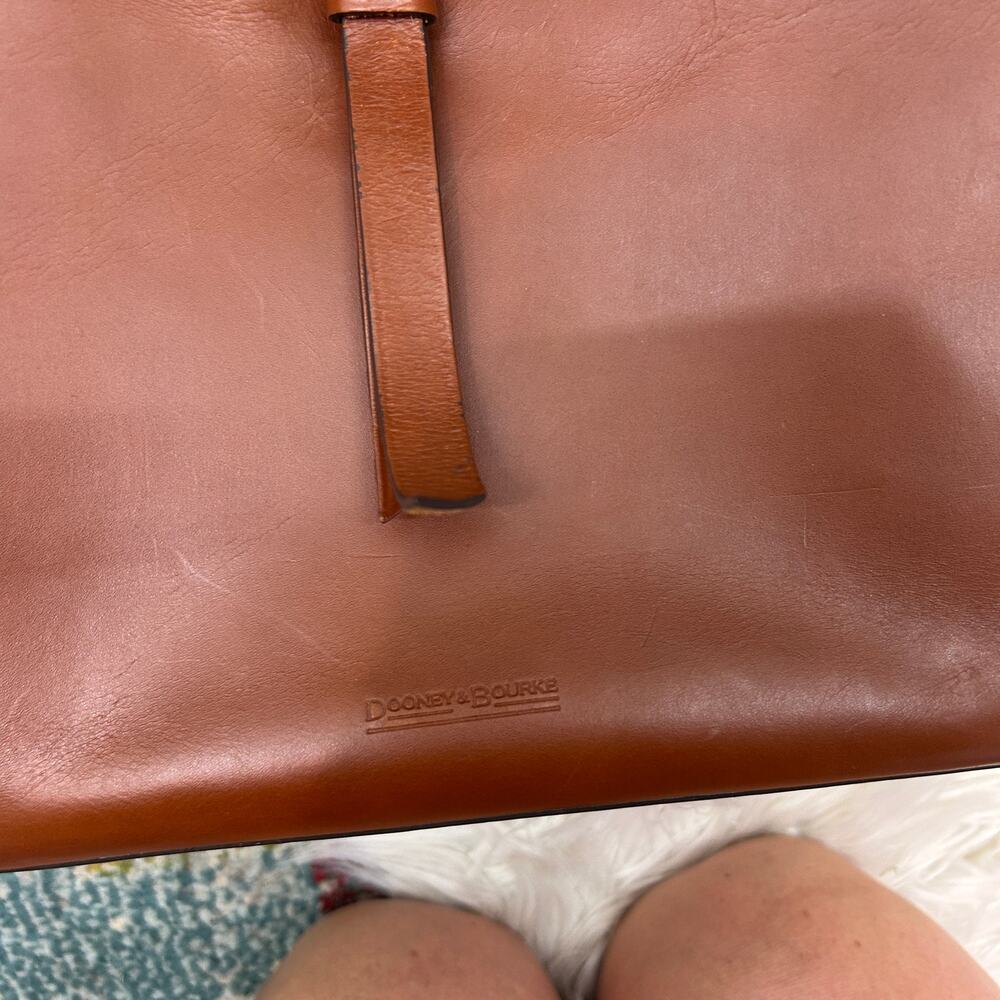$550 Dooney & Bourke Designer Brown Leather Alto Small Lauretta Bag Purse - Picture 5 of 16